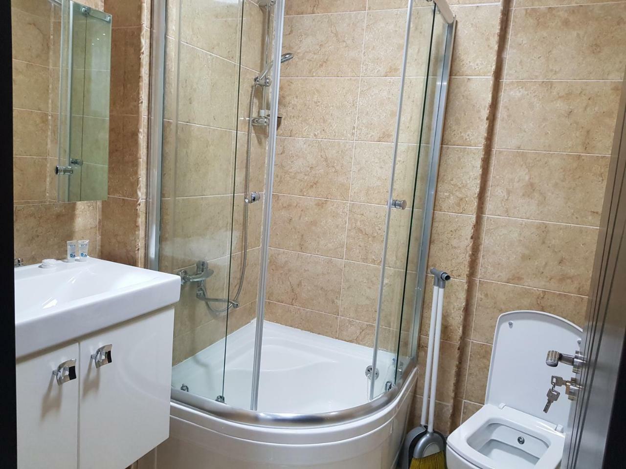 Luxure Apartments Batumi Eksteriør bilde